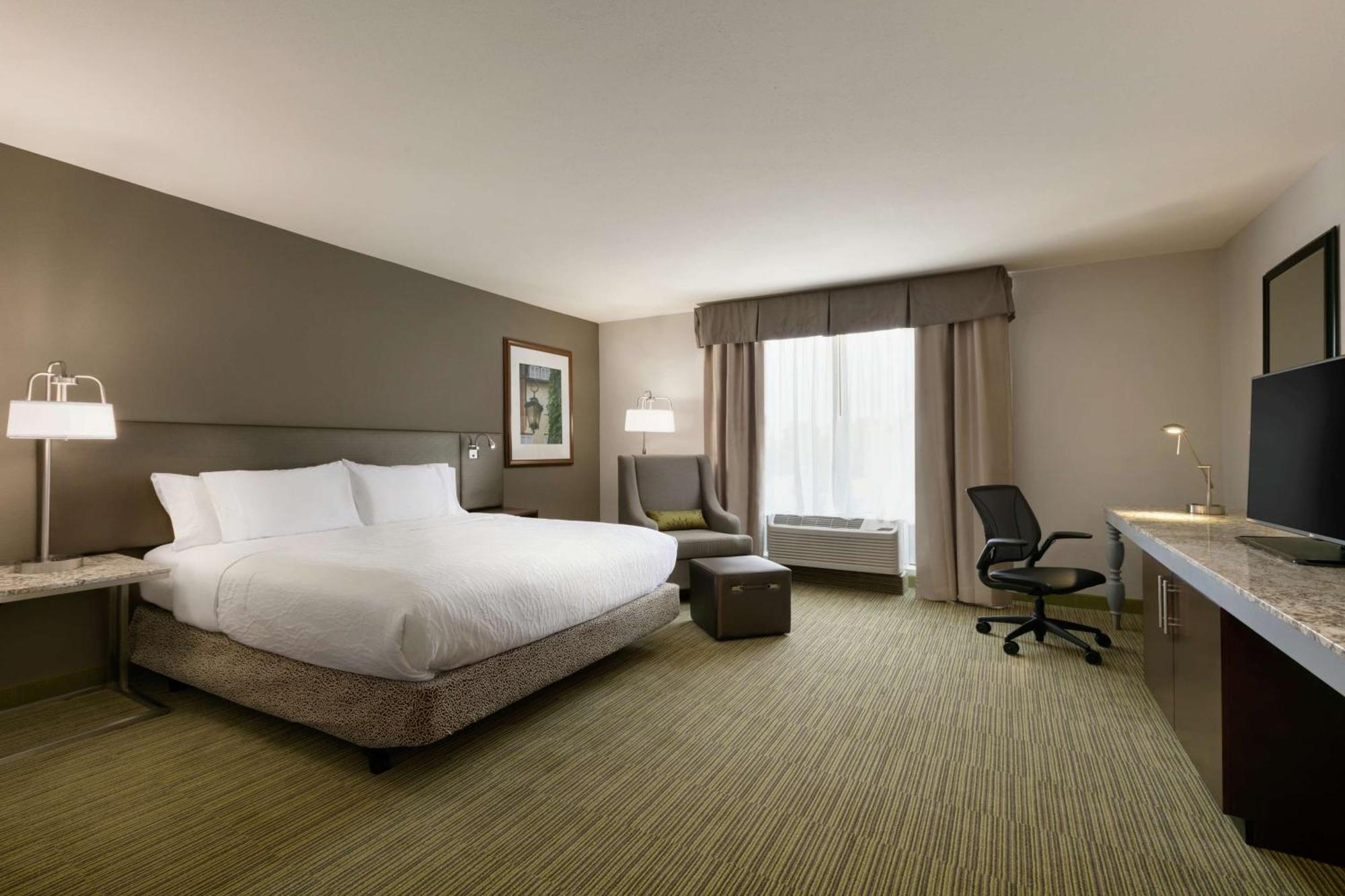 Hilton Garden Inn Statesville Exterior photo